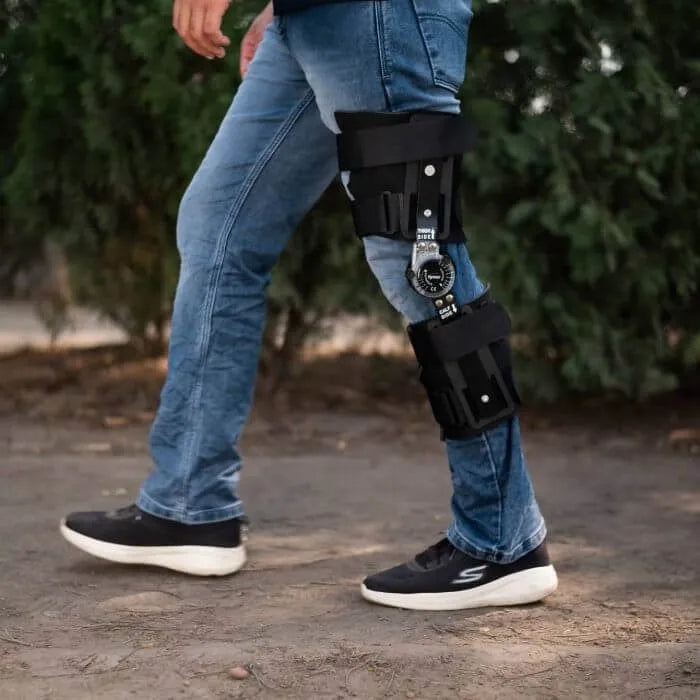 Tynor Adjustable Range of Motion ROM Knee Brace - Universal Size